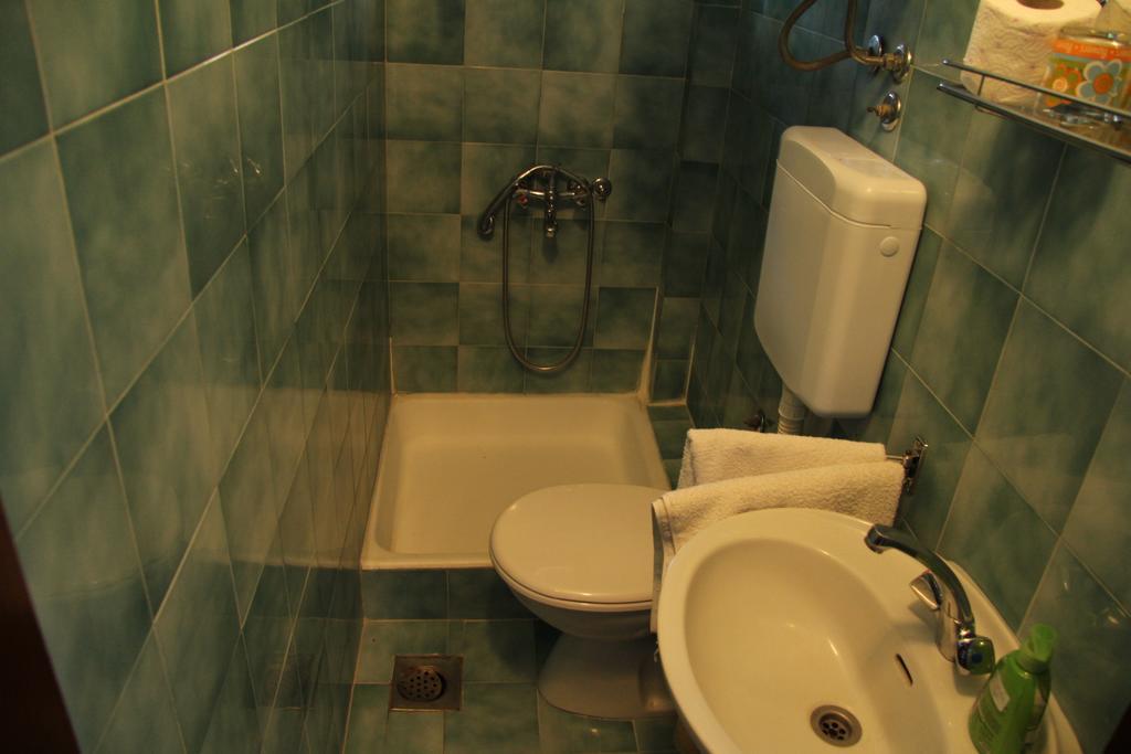 Novalja Guesthouse Economy Rooms المظهر الخارجي الصورة