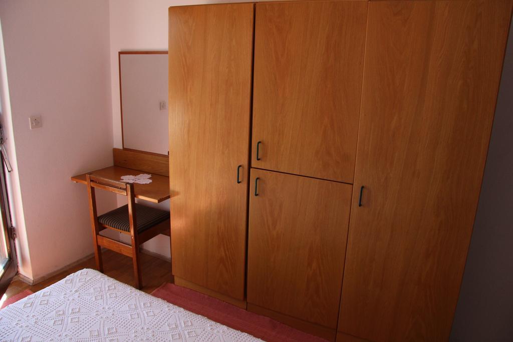 Novalja Guesthouse Economy Rooms المظهر الخارجي الصورة